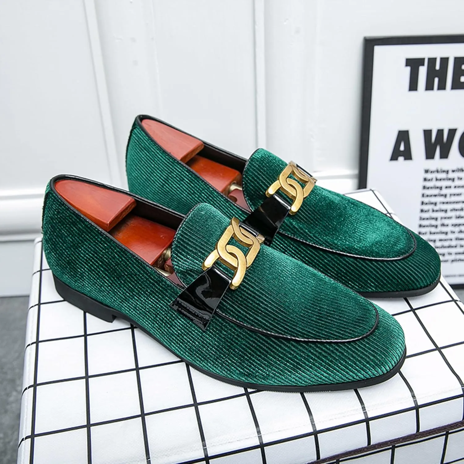 Mens Dress Shoes Velvet Loafers Double Monk Strap Vintage Fashion Slip-on Suede Loafers Non Slip Business Work Office Dress Shoes