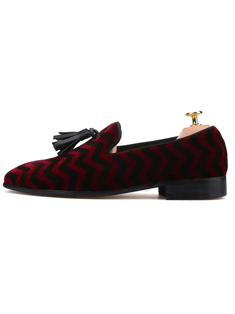 New color-blocked W plaid pattern men's tassel loafers European and American wedding party slip-on velvet shoes