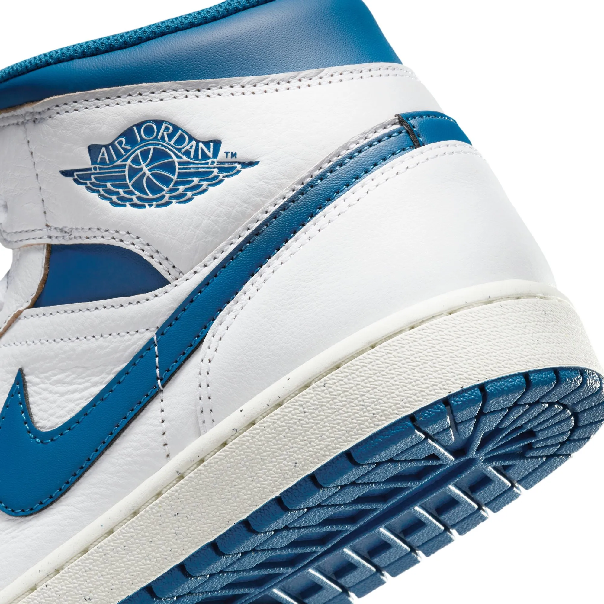 Nike - Air Jordan 1 Mid SE ~ Industrial Blue