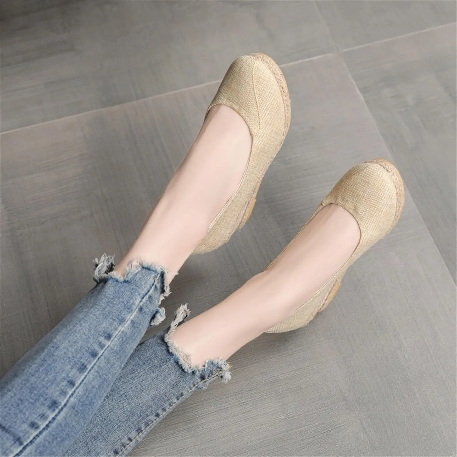 Women's Closed Toe Sandals Slip On Comfortable Platform Wedge Sandals Arch Support Walking Slippers Comfortable Orthopedic Mules Casual Summer Dressy Slippers